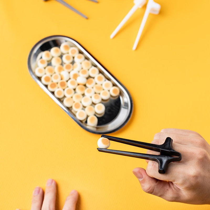 Lazy Snack Chopsticks โ Hands-Free Snacking for Gamers & Scrollers